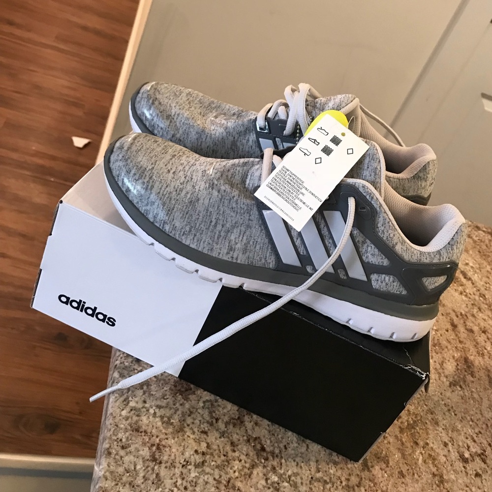 Adidas 7.5 sneakers! NEW WITH TAGS